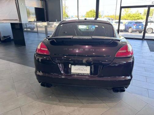 2013 Porsche Panamera GTS