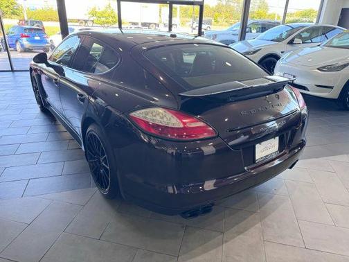 2013 Porsche Panamera GTS