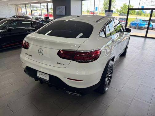 2021 Mercedes-Benz GLC 300 4MATIC Coupe