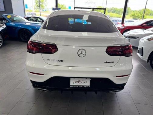 2021 Mercedes-Benz GLC 300 4MATIC Coupe