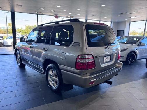 2004 Toyota Land Cruiser