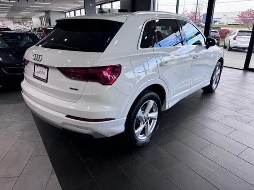 2021 Audi Q3 40 Premium