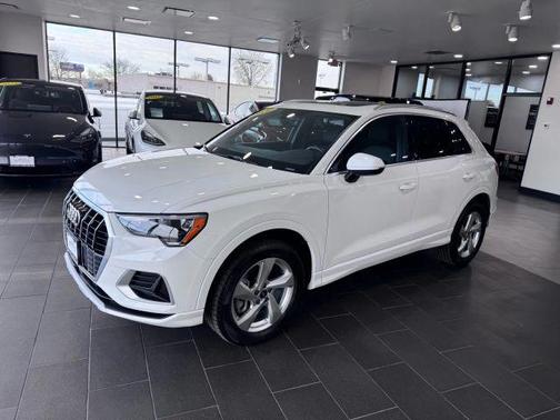 2021 Audi Q3 40 Premium