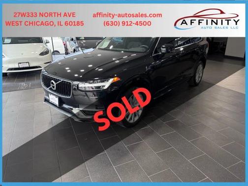 2016 Volvo XC90 T6 Momentum