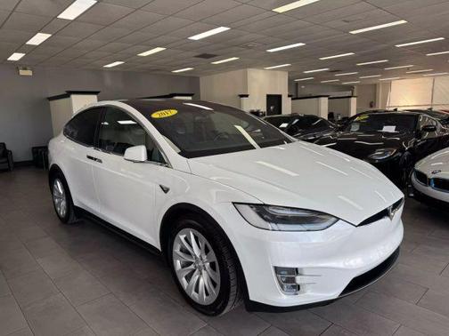 2017 Tesla Model X 90D