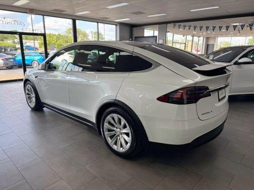 2017 Tesla Model X 90D