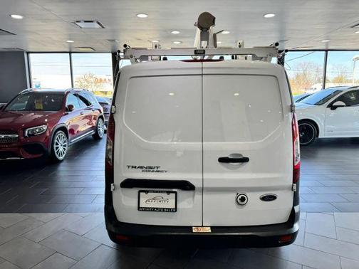 White 2015 Ford Transit Connect XL
