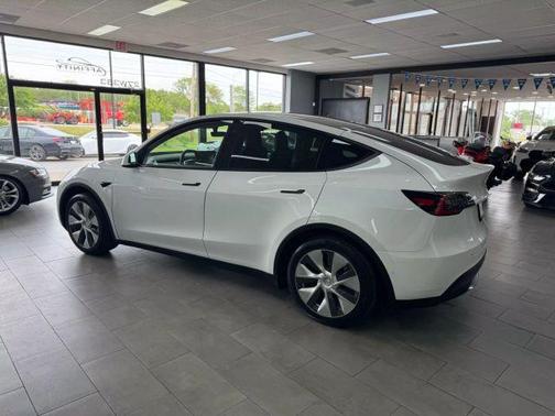 2021 Tesla Model Y Standard Range