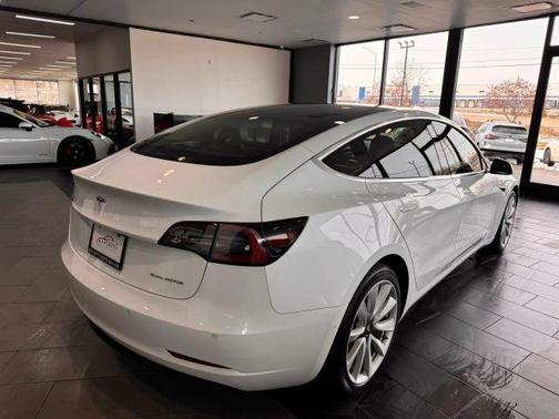 2018 Tesla Model 3 Long Range