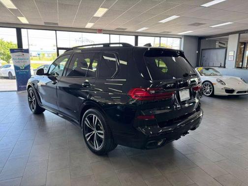 2022 BMW X7 xDrive40i