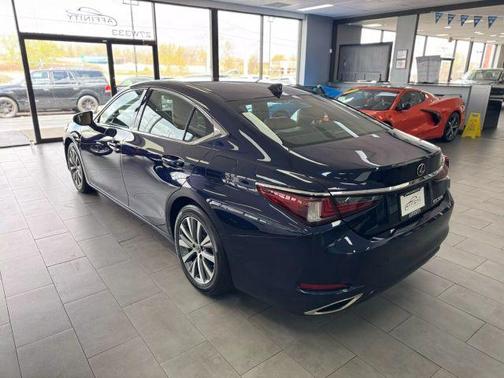 2020 Lexus ES 350 Base