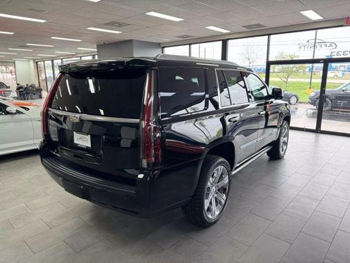 2016 Cadillac Escalade Premium