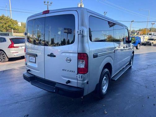 2019 Nissan NV Passenger NV3500 HD S V6/S V8