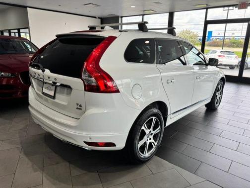 Ice White 2014 Volvo XC60 T6