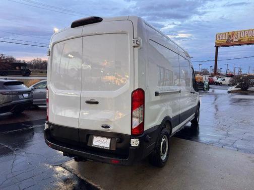 2019 Ford Transit-350 148 WB Medium Roof Cargo