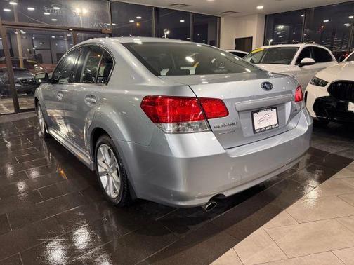 2013 Subaru Legacy 2.5i Premium