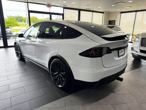 White 2023 Tesla Model X