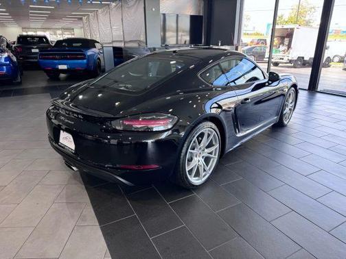 2019 Porsche 718 Cayman Base