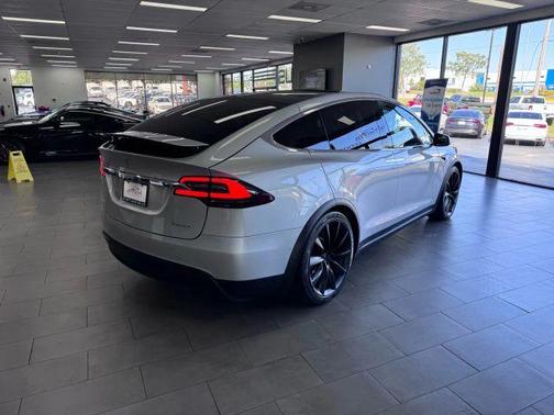 2018 Tesla Model X P100D
