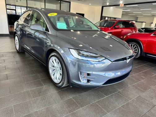 Gray 2017 Tesla Model X 90D