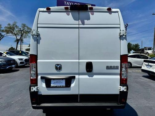 White 2026 RAM ProMaster 2500 High Roof