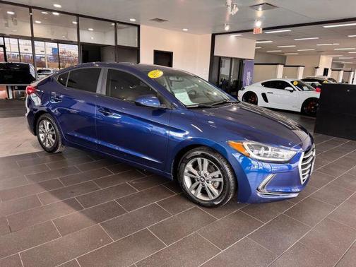 2017 Hyundai ELANTRA Value Edition
