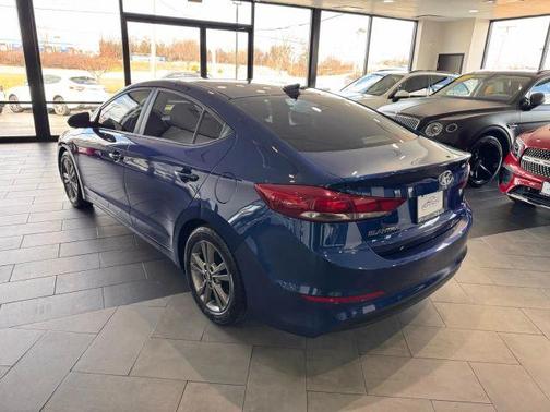 2017 Hyundai ELANTRA Value Edition