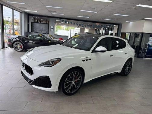 2023 Maserati Grecale Trofeo