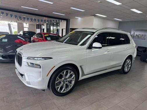 2023 BMW X7 xDrive40i