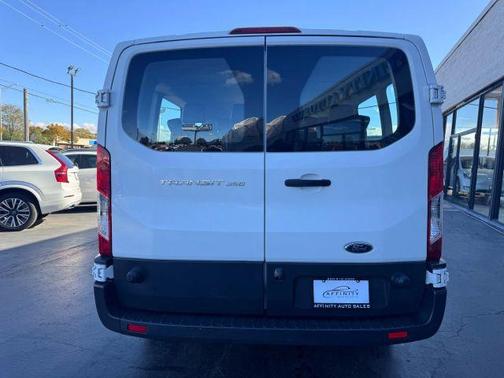 2017 Ford Transit-350 XL