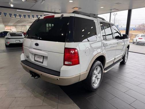 2005 Ford Explorer Eddie Bauer