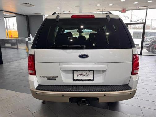 2005 Ford Explorer Eddie Bauer
