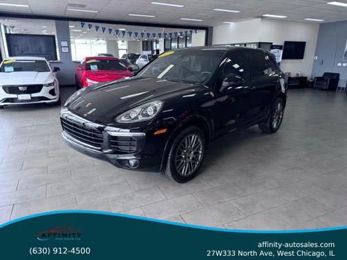 2017 Porsche Cayenne Platinum Edition