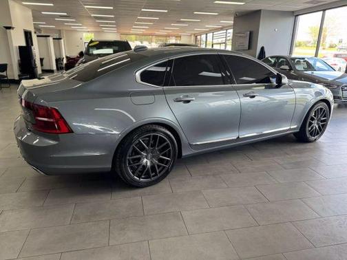 2017 Volvo S90 T6 Inscription