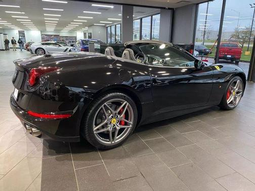 2015 Ferrari California T