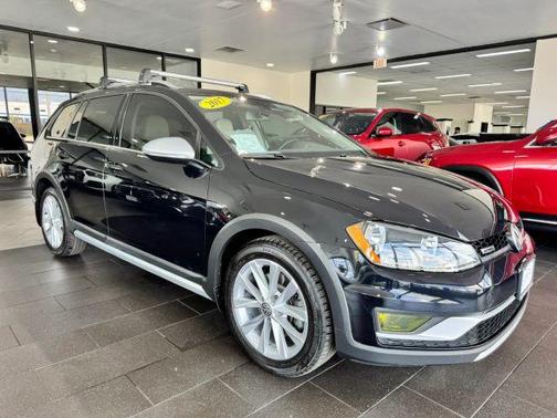 2017 Volkswagen Golf Alltrack TSI SE
