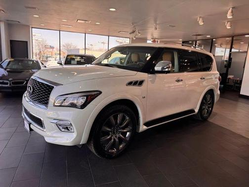 2017 INFINITI QX80 Signature Edition