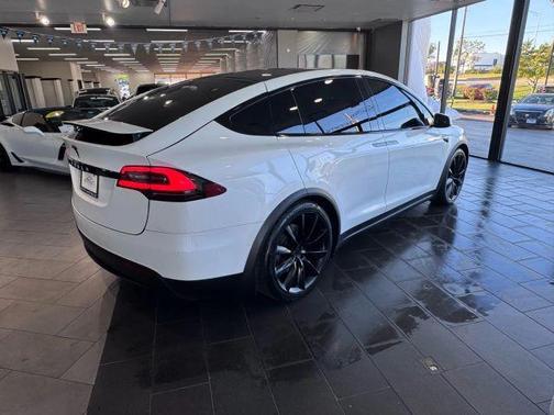 2017 Tesla Model X 75D