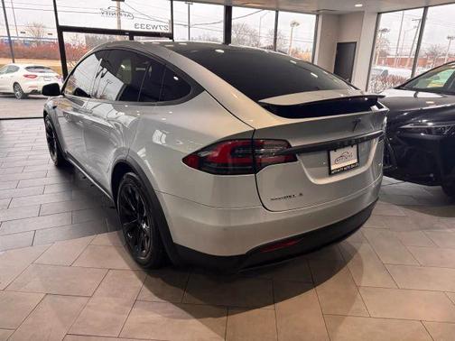 2017 Tesla Model X 75D