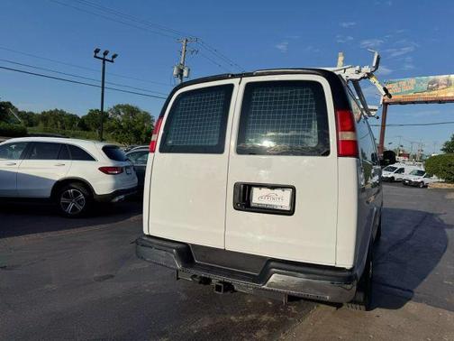 2015 Chevrolet Express 2500 Work Van