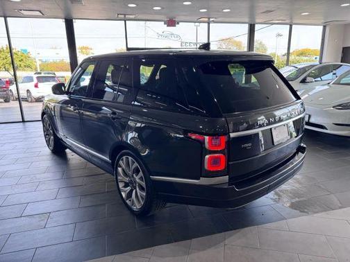 2021 Land Rover Range Rover P525 HSE Westminster
