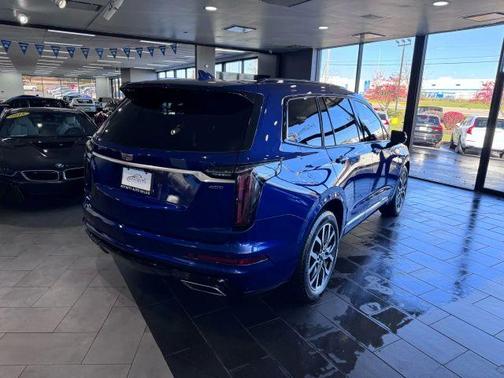 2023 Cadillac XT6 Sport AWD