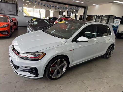 2019 Volkswagen Golf GTI 2.0T SE