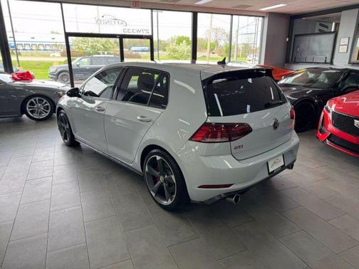 2019 Volkswagen Golf GTI 2.0T SE