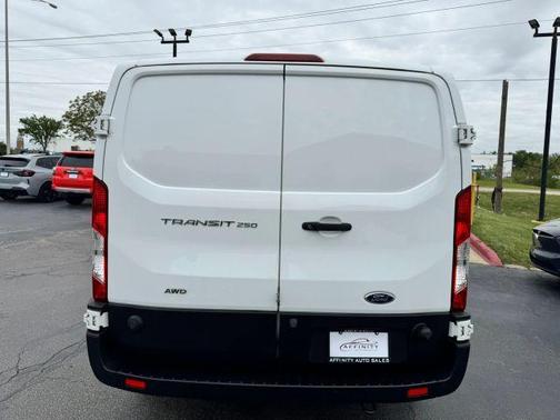 White 2020 Ford Transit-250 LOW ROOF W/LWB