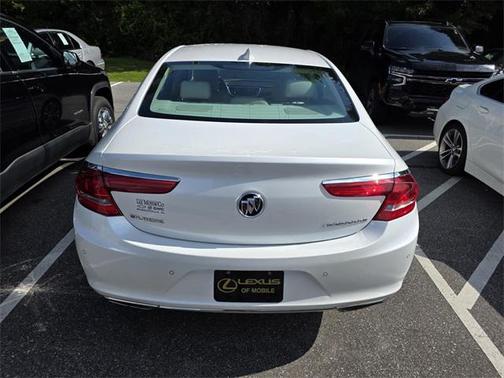 2017 Buick LaCrosse Essence