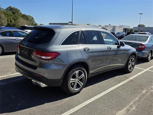 2017 Mercedes-Benz GLC 300 Base