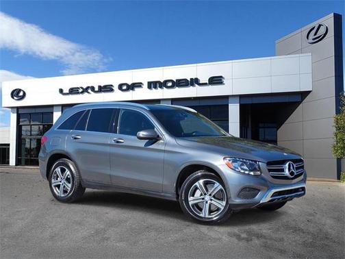2017 Mercedes-Benz GLC 300 Base