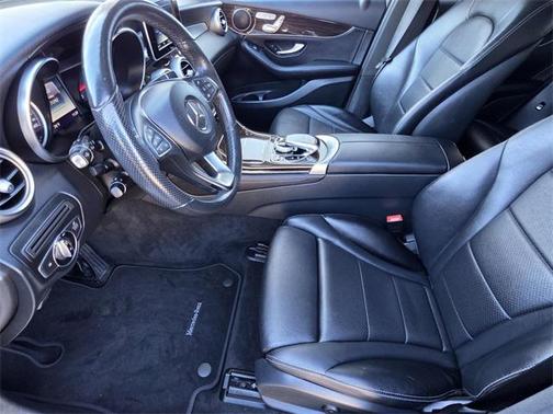 2017 Mercedes-Benz GLC 300 Base