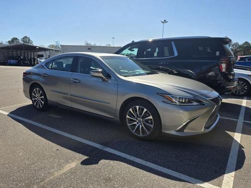 2021 Lexus ES 350 Base